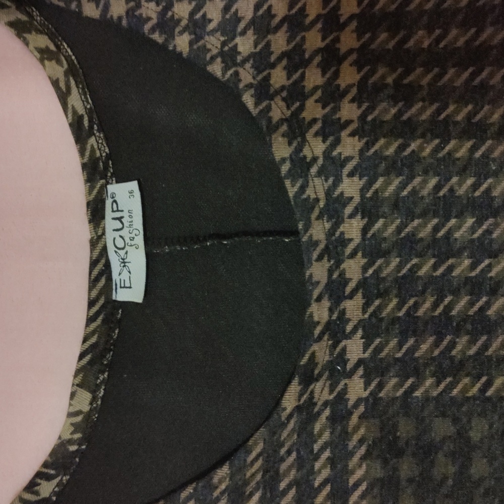 Women dress
